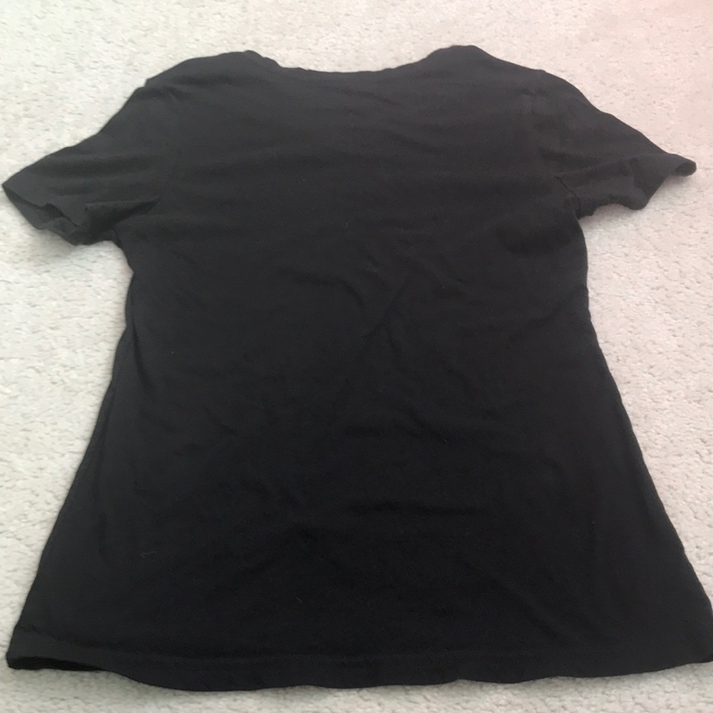 Faded Glory Black V-Neck T-Shirt - Picture 2 of 4